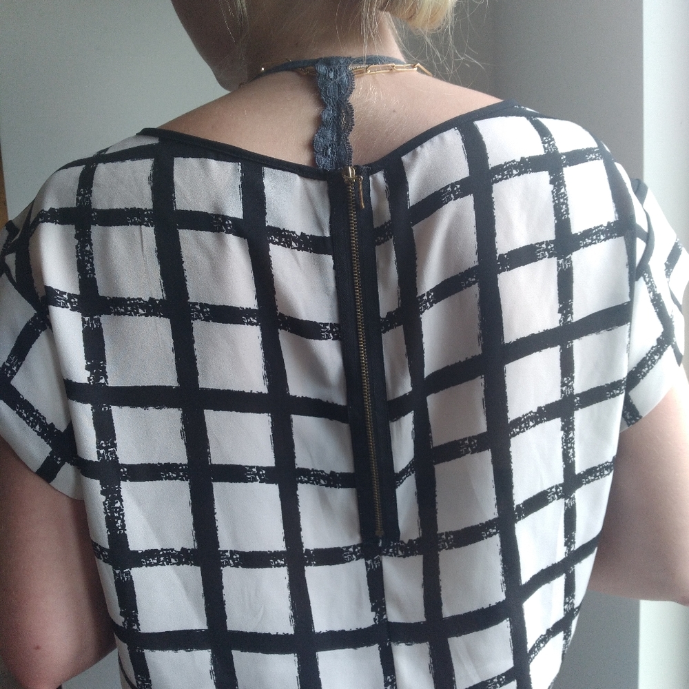 Short sleeve blouse by Bobeau - Picture 4 of 4